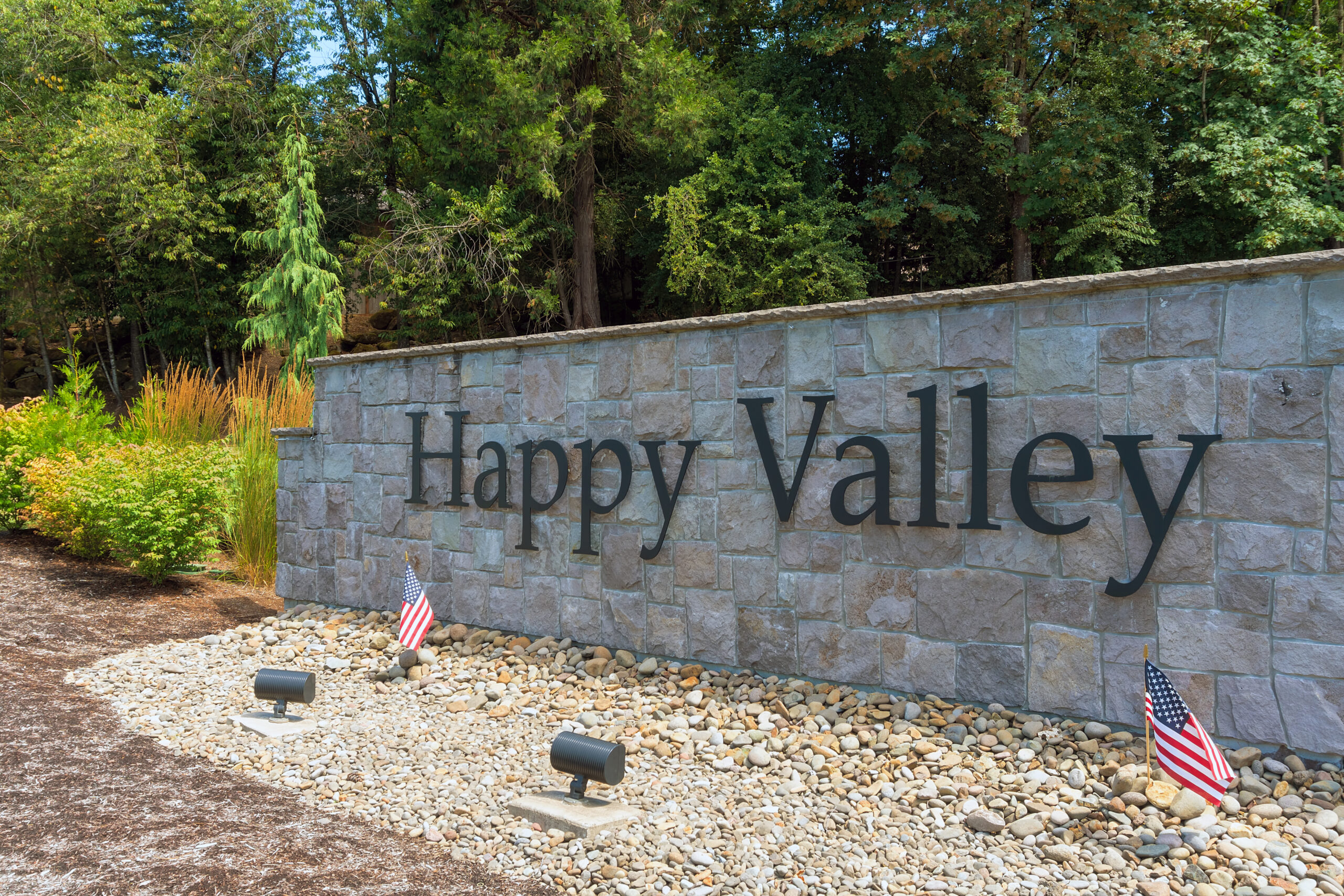 City,Of,Happy,Valley,Oregon,Stone,Wall,In,The,Park