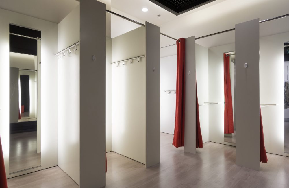 RETAIL CLEANING CLEANING SERVICES